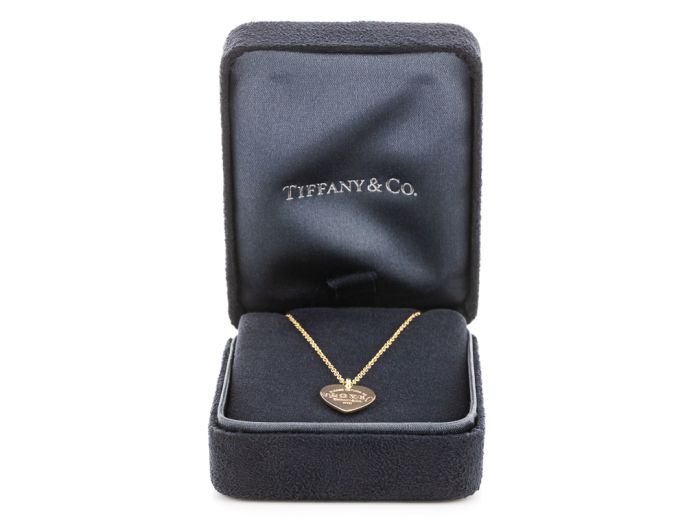 Tiffany & Co Return To Tiffany Love Heart Tag Key Pendant on Chain - Image 4