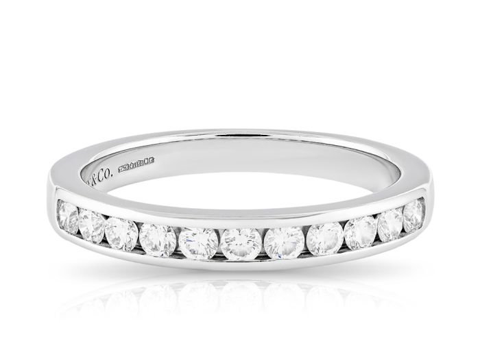 Tiffany Half Eternity Diamond (1)
