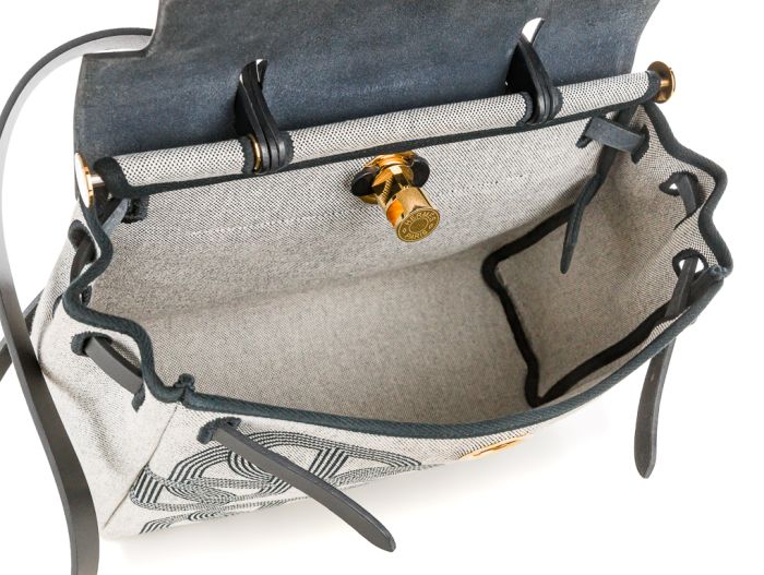 Hermes Chaine D'ancre Toile Canvas Bag - Image 5