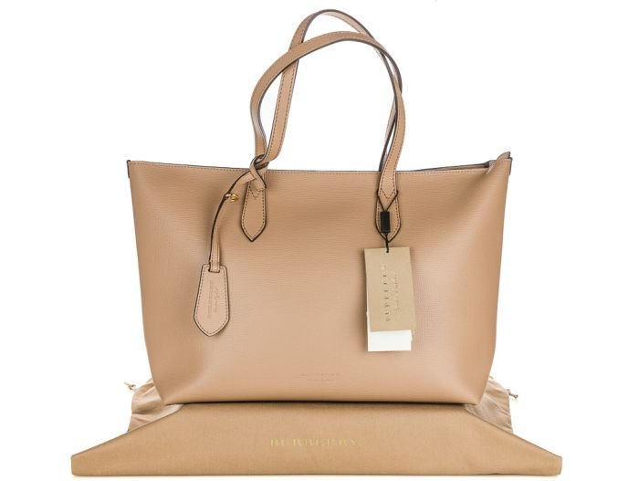Burberry Ardwell Medium Tote