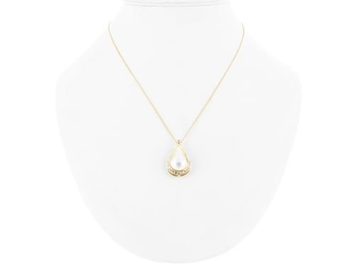 Pearl & Diamond Necklace