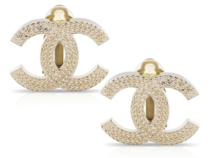 Chanel CC Earrings (1)