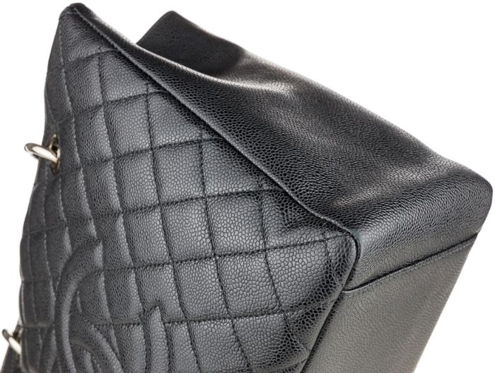 Chanel Grand Shopping Tote - Image 3