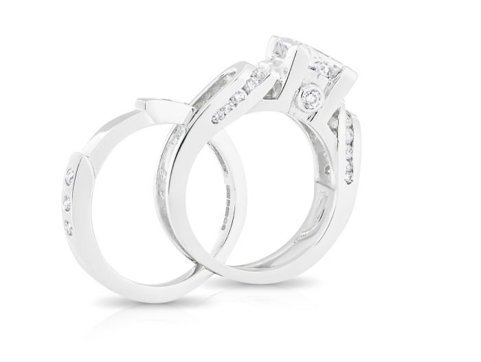 Set of Two Diamond Rings - Image 4