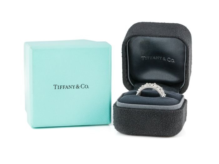 Tiffany & Co Victoria Diamond Band (4)