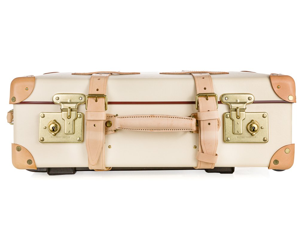 Safari Carry-On 2 Wheels Luggage