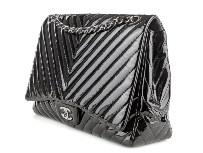 Chanel Classic Chevron Patent Single Maxi Flap Bag - Image 2
