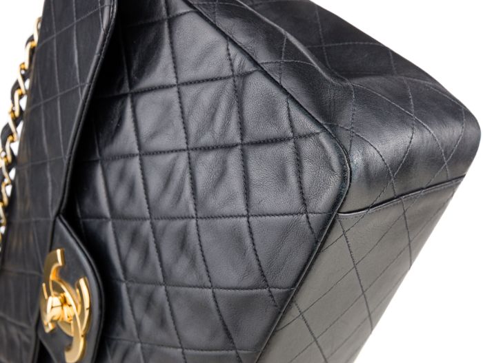 Chanel Vintage Single Maxi Jumbo Flap Bag - Image 4