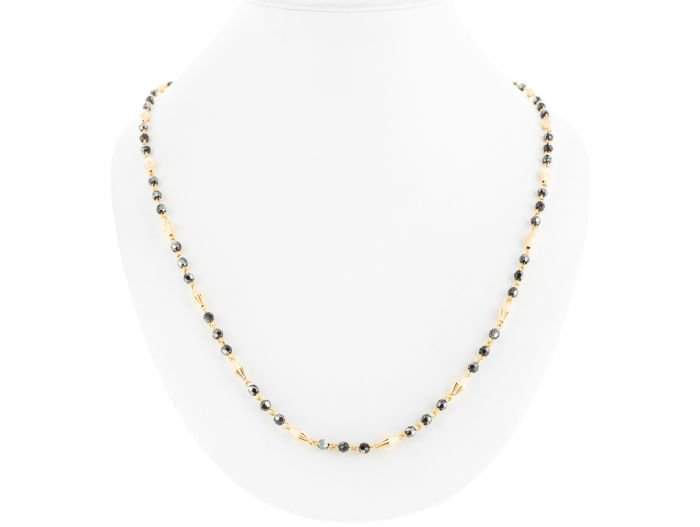 Black and yellow Beed Necklace - Image 2