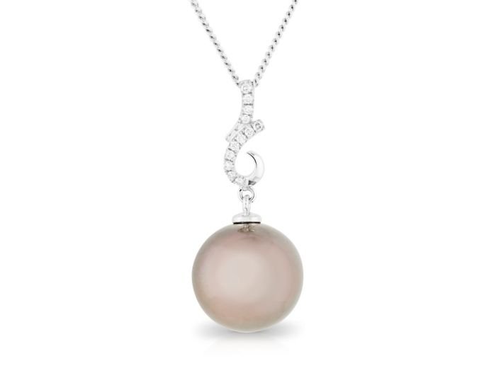Pearl & Diamond Necklace (1)