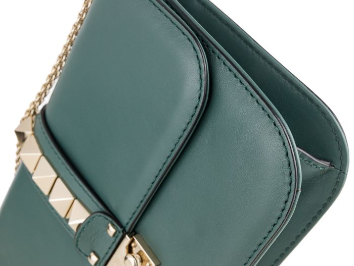 Valentino Garavani Medium Green Leather Glam Lock Rockstud Flap Bag - Image 4