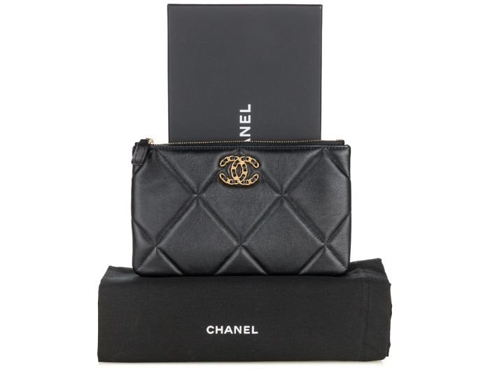Chanel 19 Black Lambskin Pouch (1)