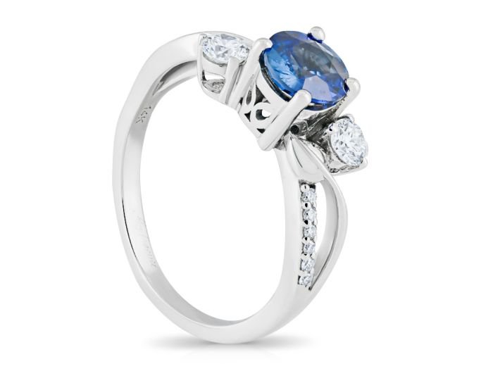 0.80ct Blue Sapphire & 0.20ct Diamond Twisted Ring - Image 2