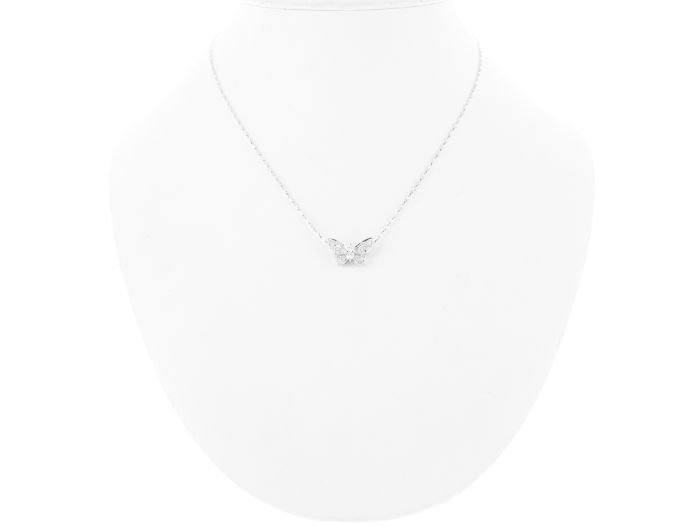 1.04ct Diamond Butterfly Necklace (3)