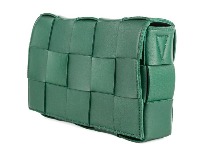 Bottega Veneta Classic Green Leather Cassette Bag - Image 2