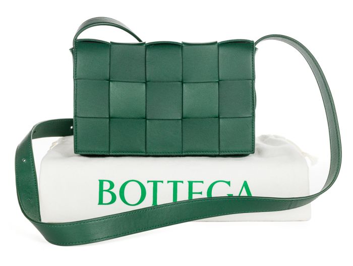 Bottega Veneta Classic Green Leather Cassette Bag - Image 6