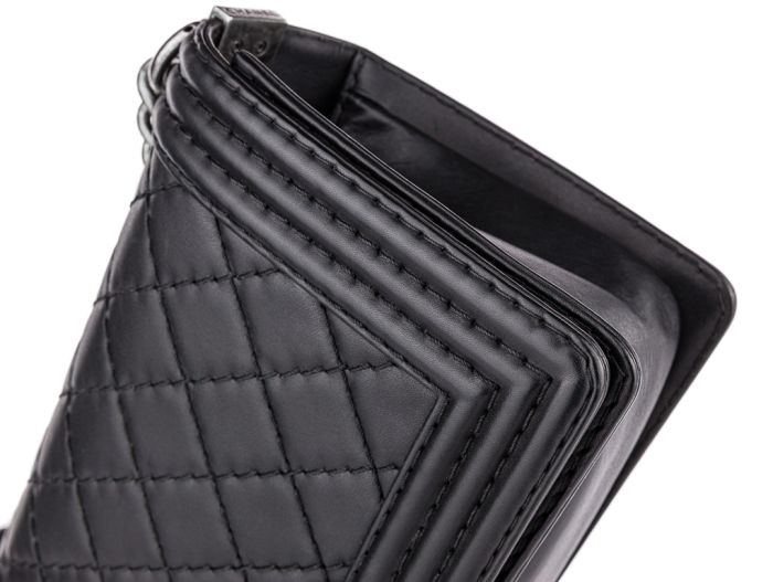Chanel Black Leather Stiched Medium Boy Bag - Image 4