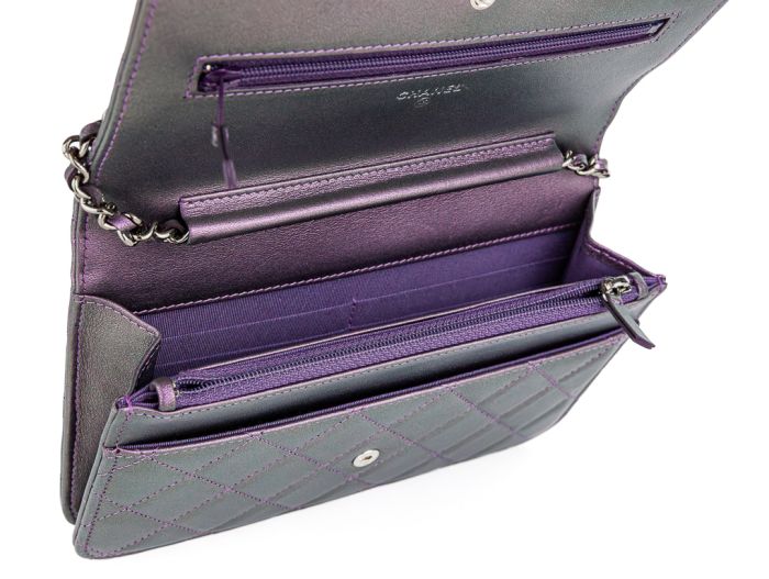 Chanel Iridescent Lambskin Purple Bag - Image 5