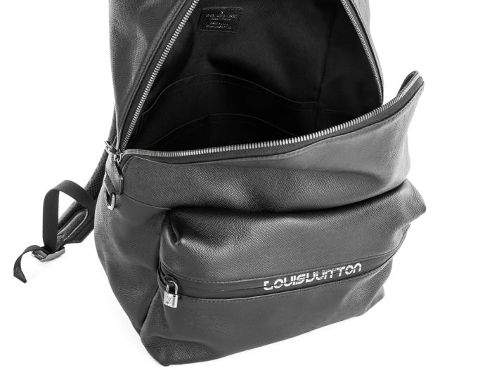 Louis Vuitton Taiga Apollo Black Leather Backpack - Image 5