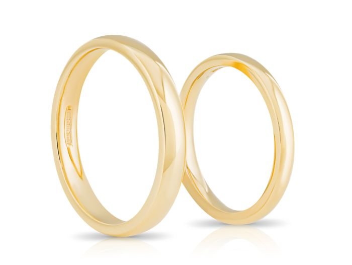 Set of Two 18ct Yellow Gold Wedding Bands - Image 2