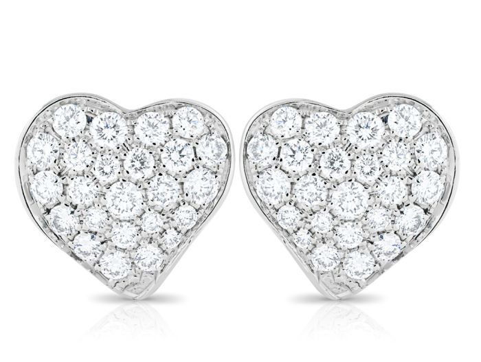 2.40ct Diamond Heart Stud Earrings (1)