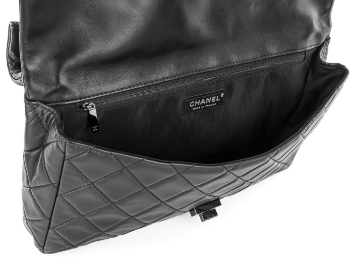 Chanel Black Quilted Leather Roll Reissue 2.55 Clutch Bag - Image 5