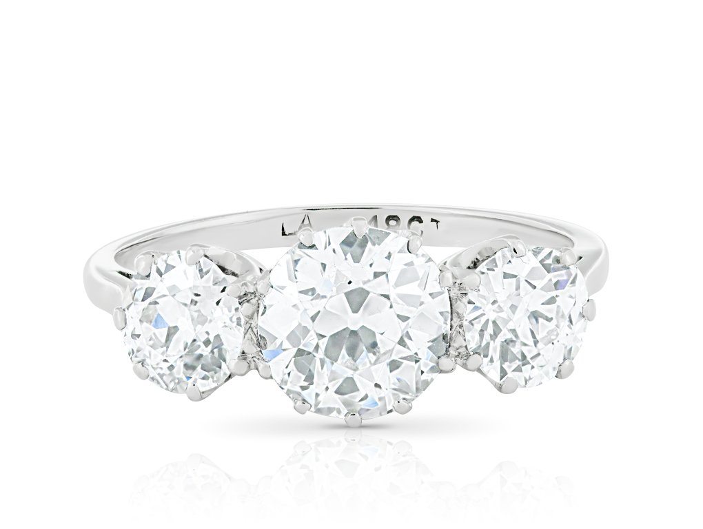 Three Stone Diamond Ring 3 (1)