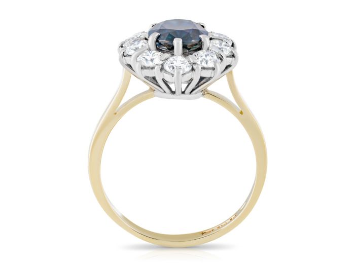 2.10ct Sapphire & 1.70ct Diamond Ring 18ct Yellow Gold - Image 3