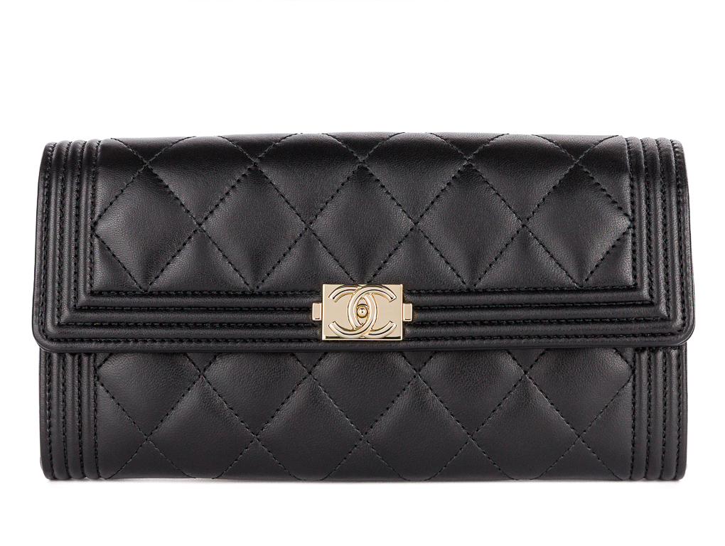 Chanel Black Quilted Lambskin Boy Flap Wallet