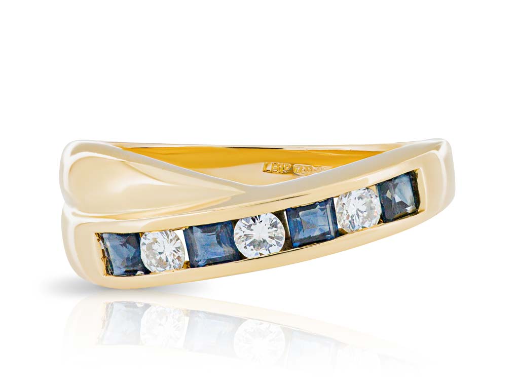 Diamond and Sapphire Ring (1)