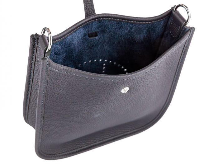 Hermes Mini 16cm Black Evelyne Crossbody Bag - Image 4