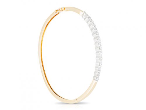 18ct Gold Diamond Bangle