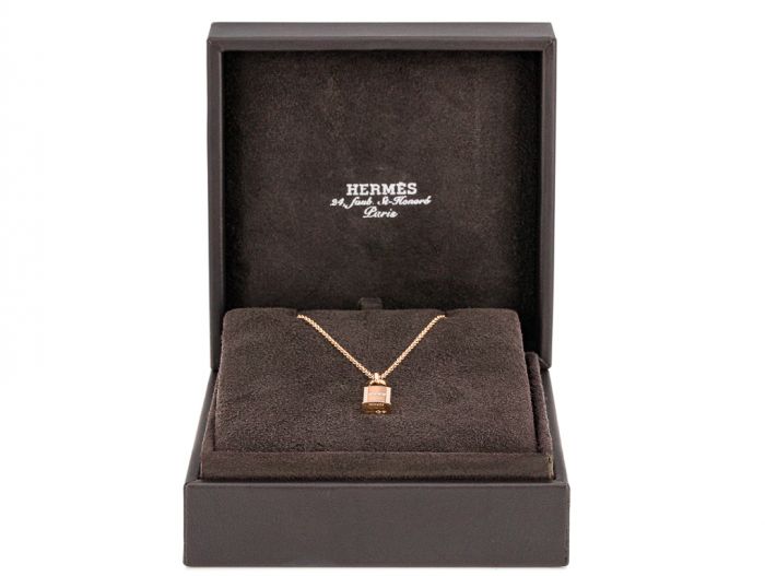 Hermès Diamond Kelly Cadenas Pendant Necklace - Image 4