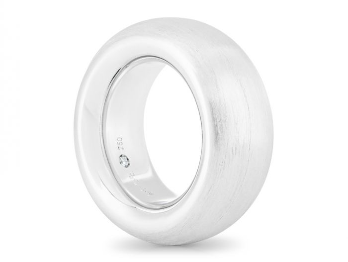 IsabellaFa Chunky Matt Polished Ring - Image 2