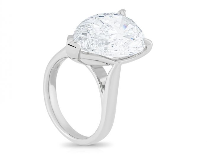 Laboratory Grown 10.41ct Pear Cut Diamond Ring in Platinum - Image 2