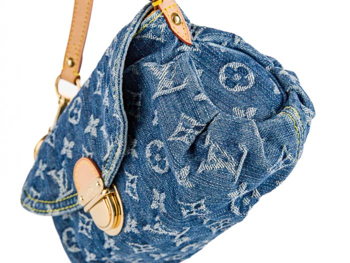 Louis Vuitton Blue Monogram Denim Pleaty Handbag - Image 3